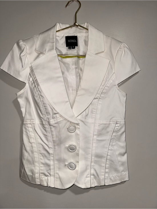 XOXO Tops - XOXO White Short Sleeve Tailored Button Front Blazer Top